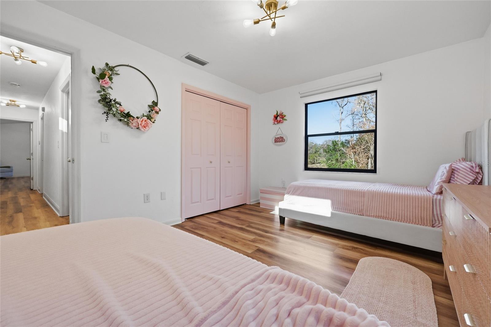 EMERALD WOODS II - Residential