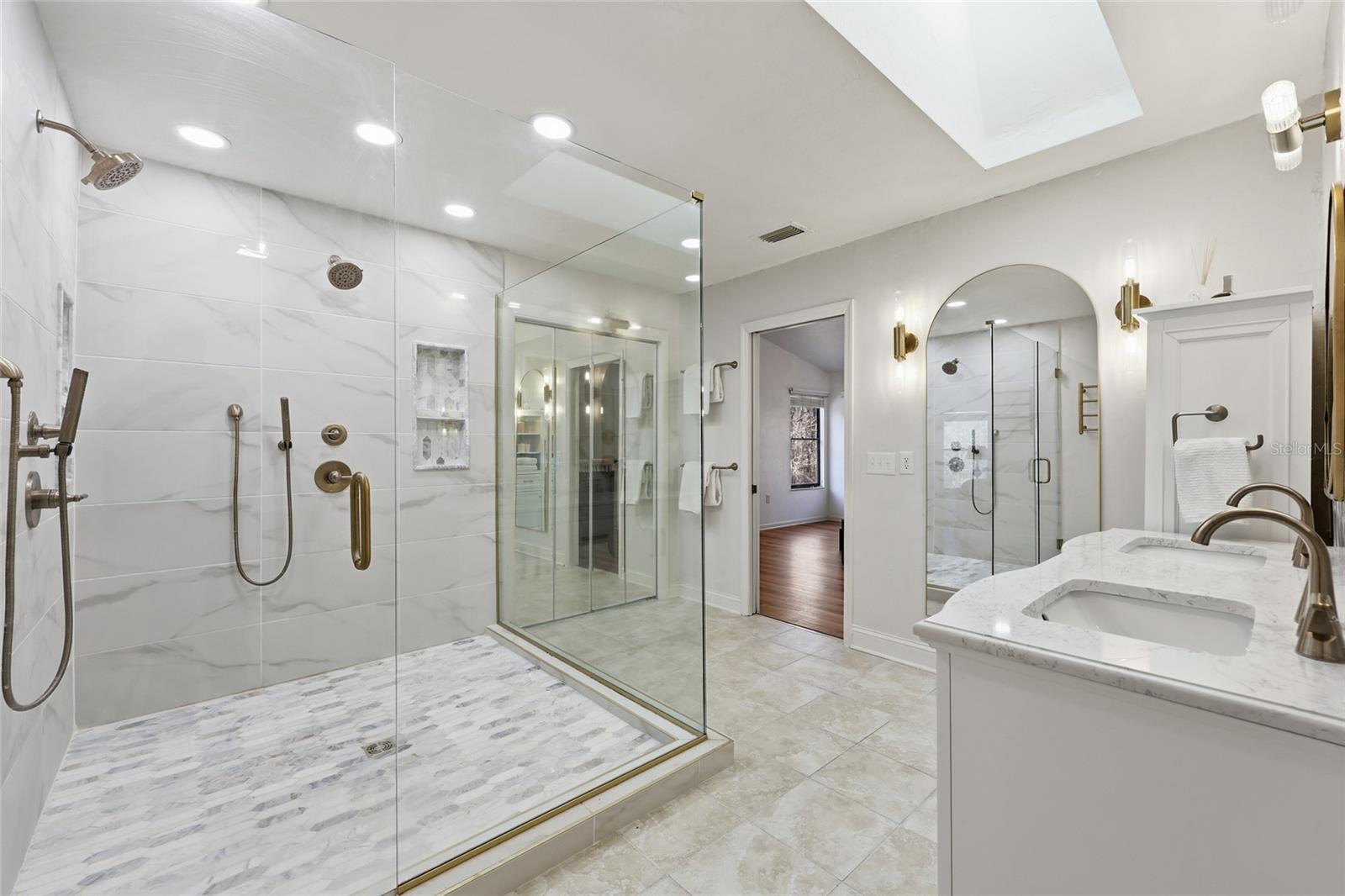 EMERALD WOODS II - Residential