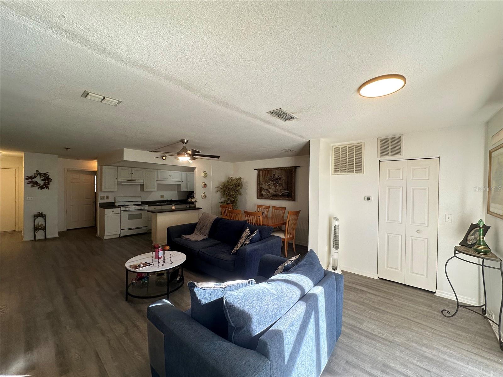 TERRACE PARK OF FIVE TOWNS - Residential