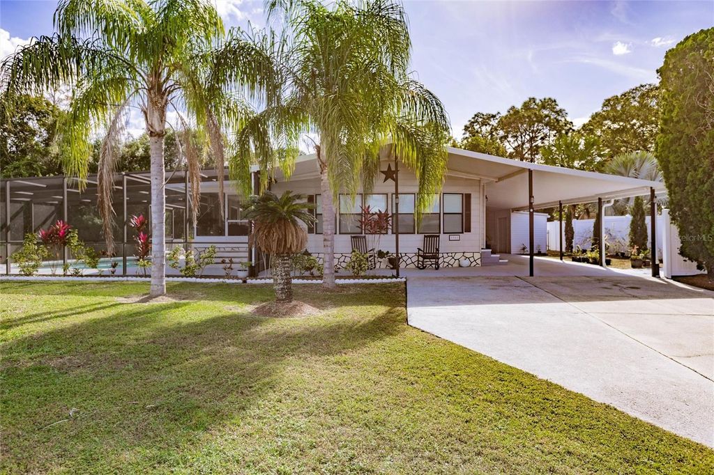 Photo of 1961 Crystal Lane, Saint Cloud, FL 34769 (MLS # S5140542)