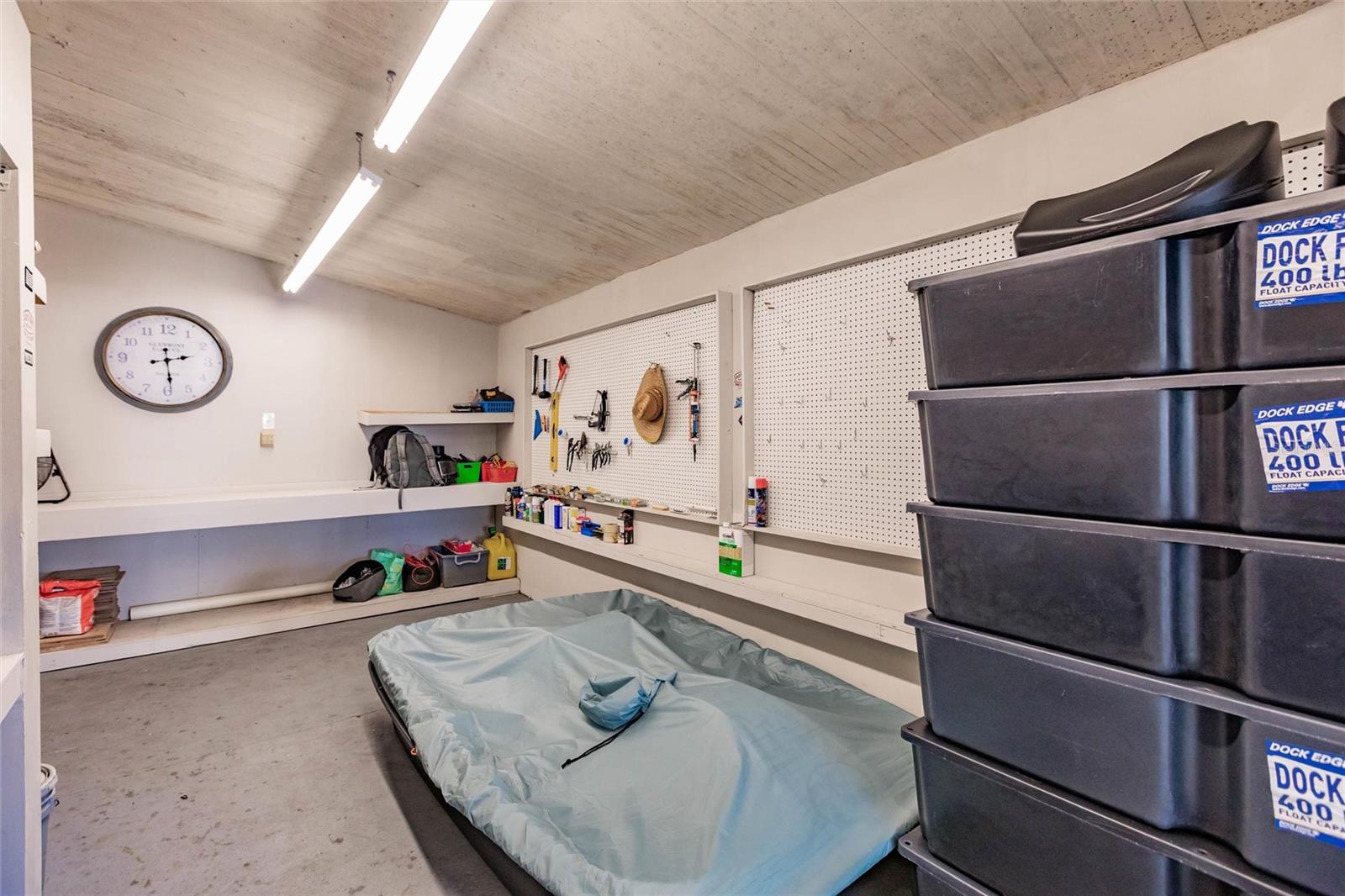 KANUGA VILLAGE MOBILE HOME PARK PH 3 - Residential