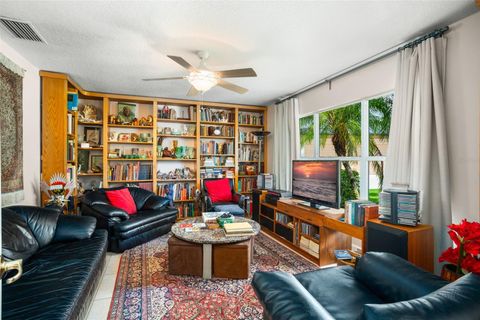 Single Family Residence in ORLANDO FL 7705 POINTVIEW CIRCLE 5.jpg