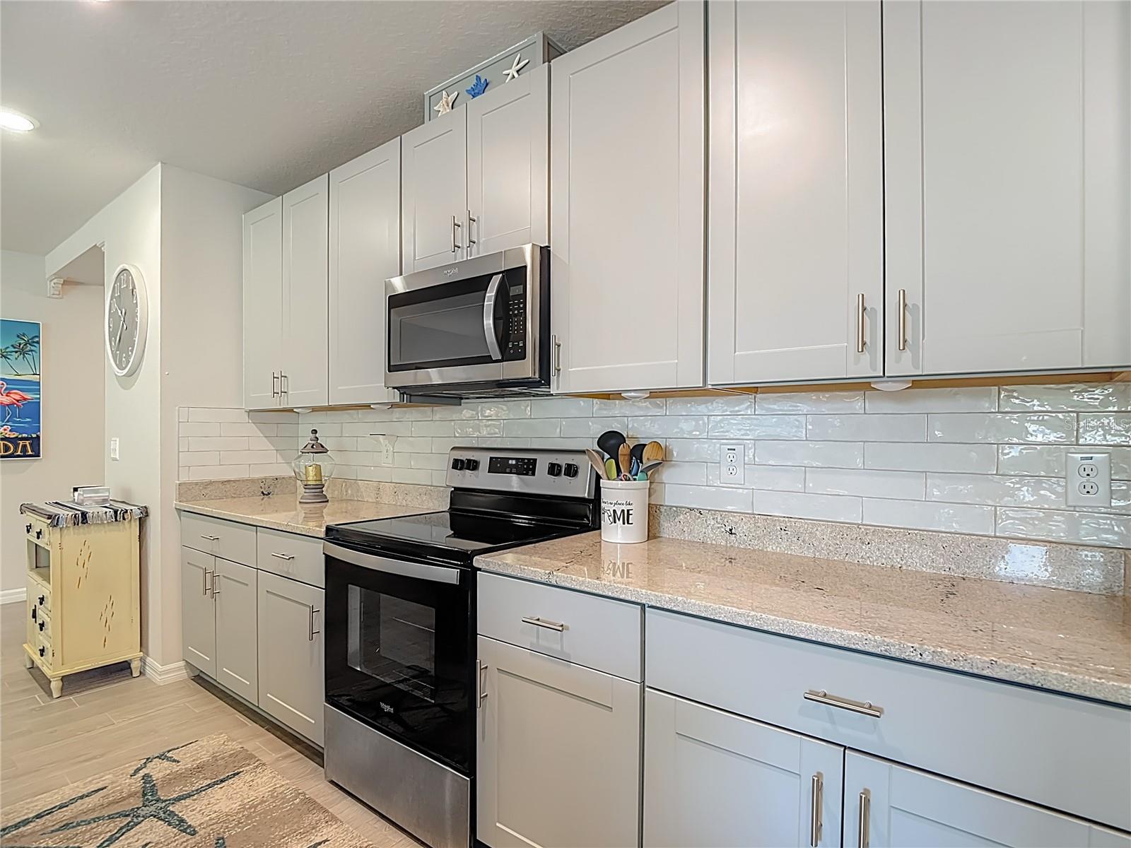 THE OAKS OF SPRING HILL - Residential