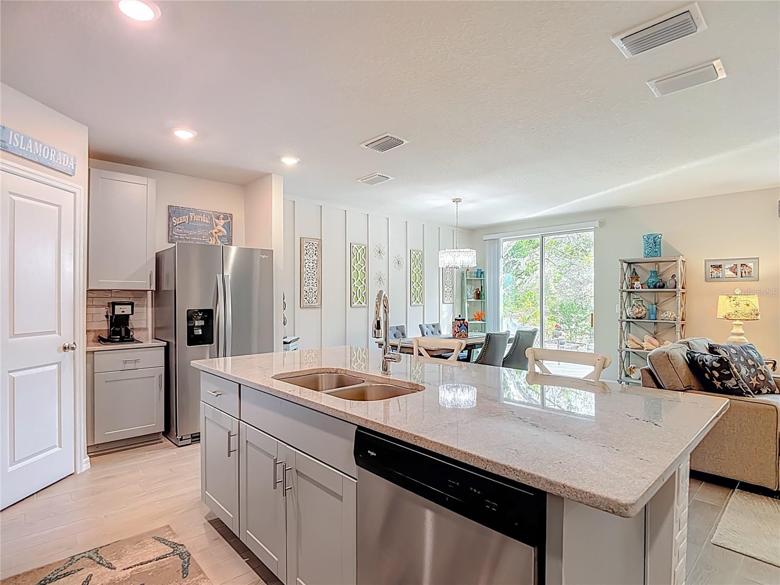 THE OAKS OF SPRING HILL - Residential