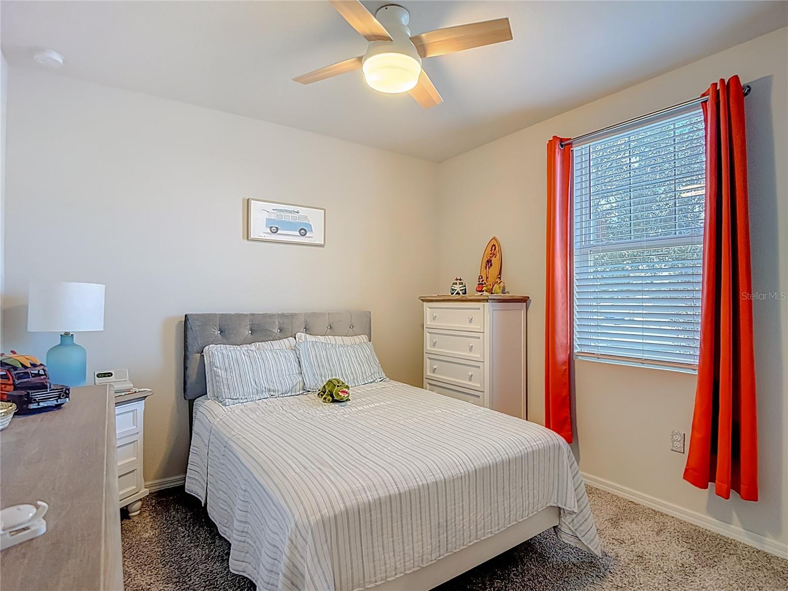 THE OAKS OF SPRING HILL - Residential