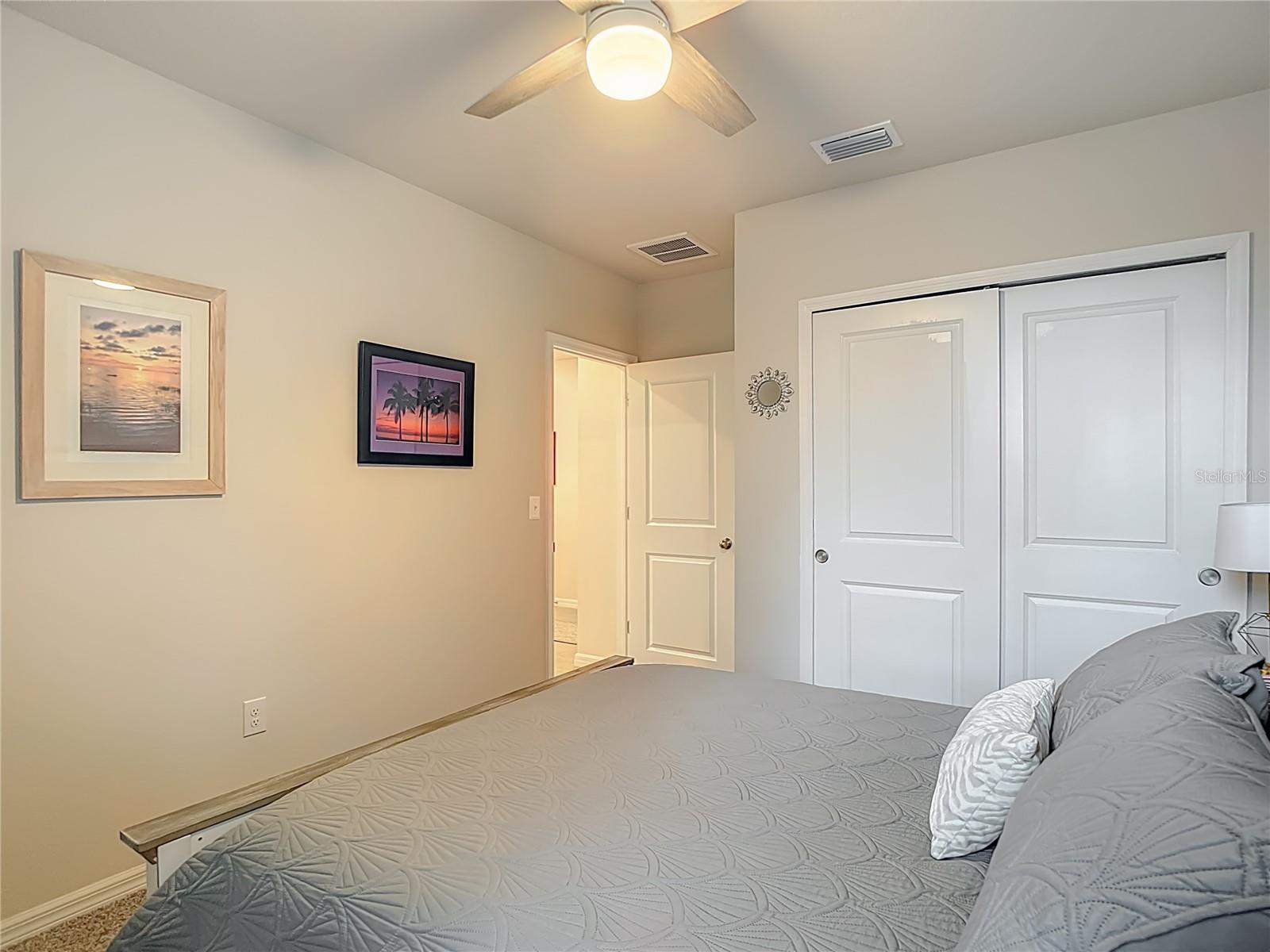 THE OAKS OF SPRING HILL - Residential