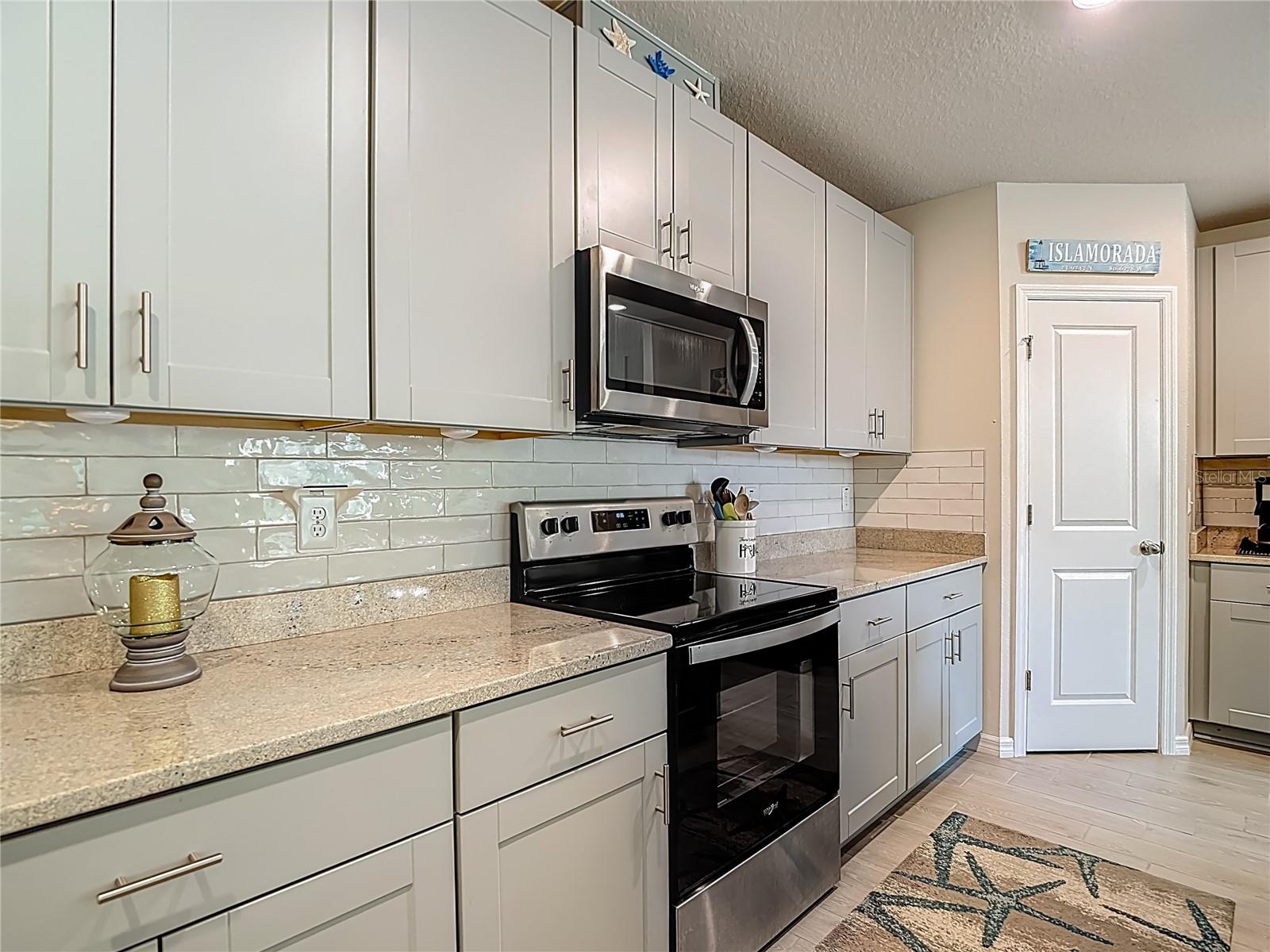 THE OAKS OF SPRING HILL - Residential