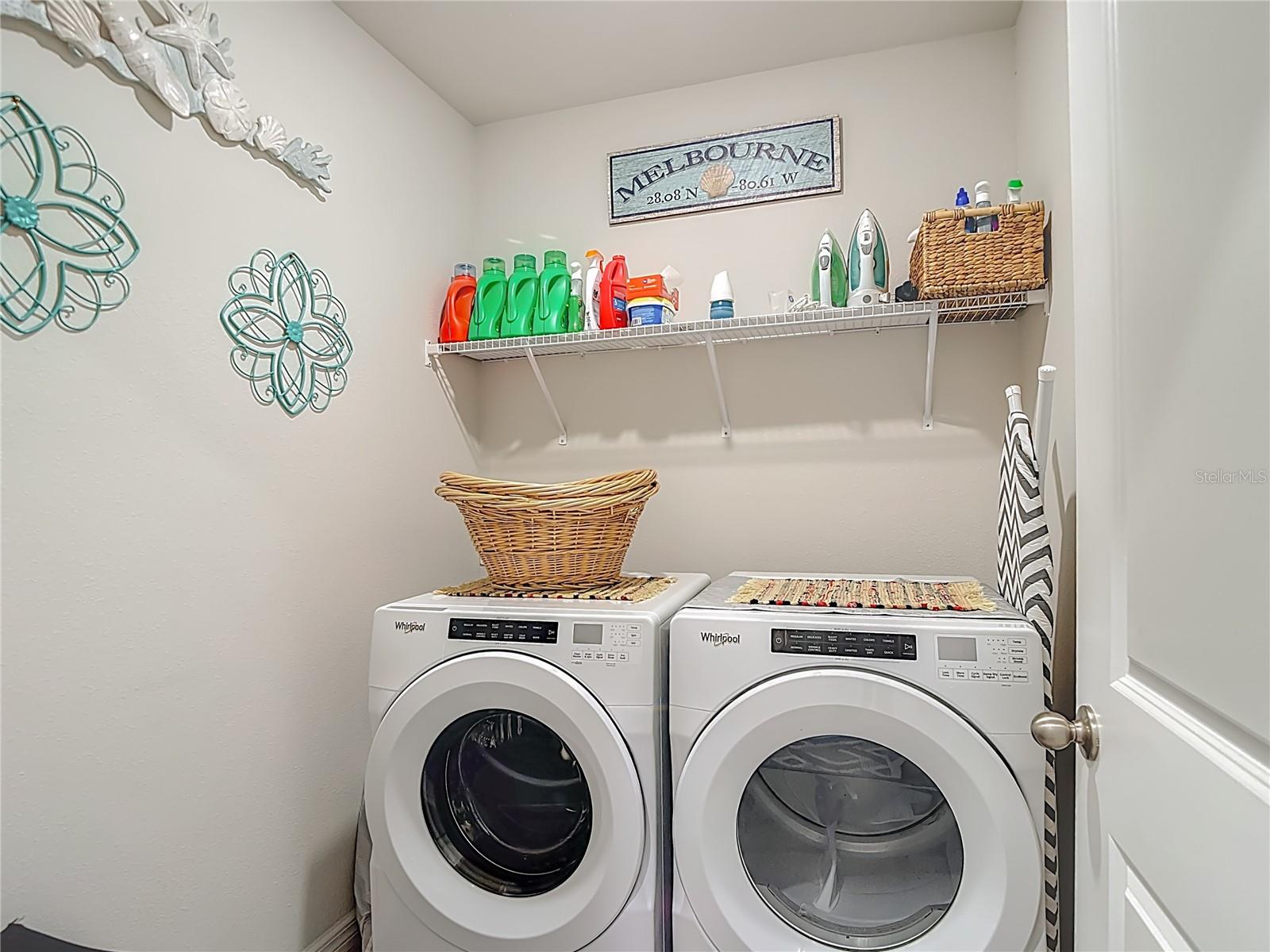 THE OAKS OF SPRING HILL - Residential