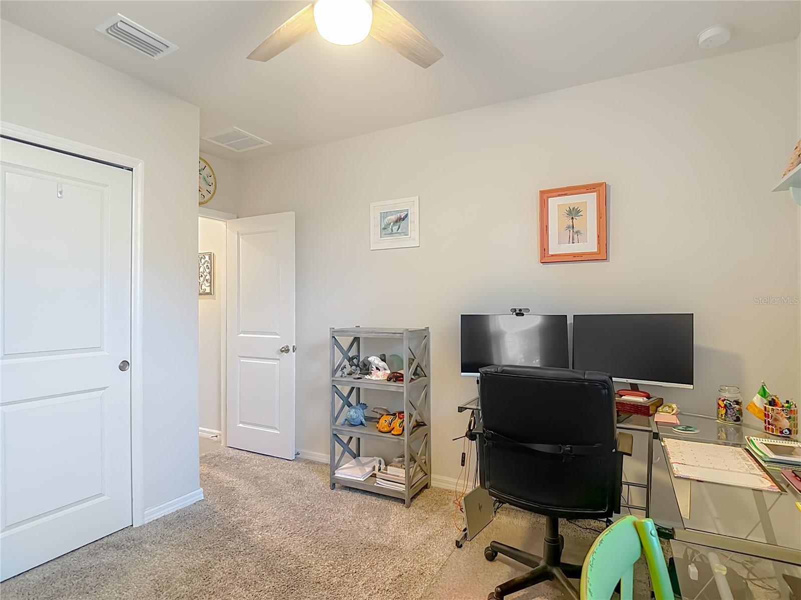 THE OAKS OF SPRING HILL - Residential