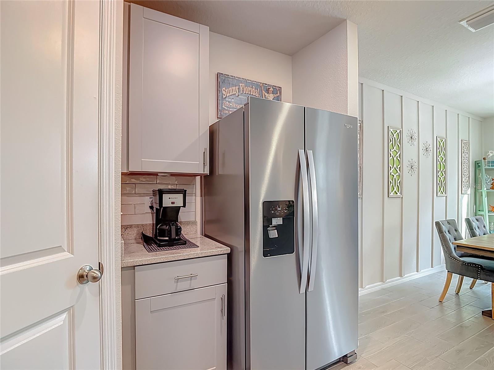 THE OAKS OF SPRING HILL - Residential