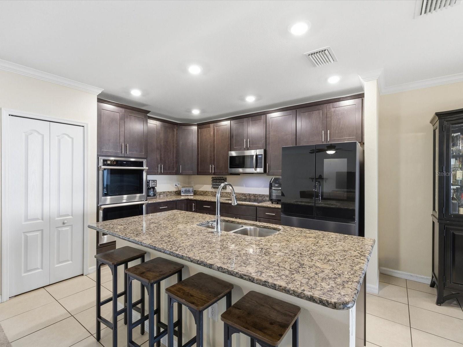 SPRING HILL - Residential