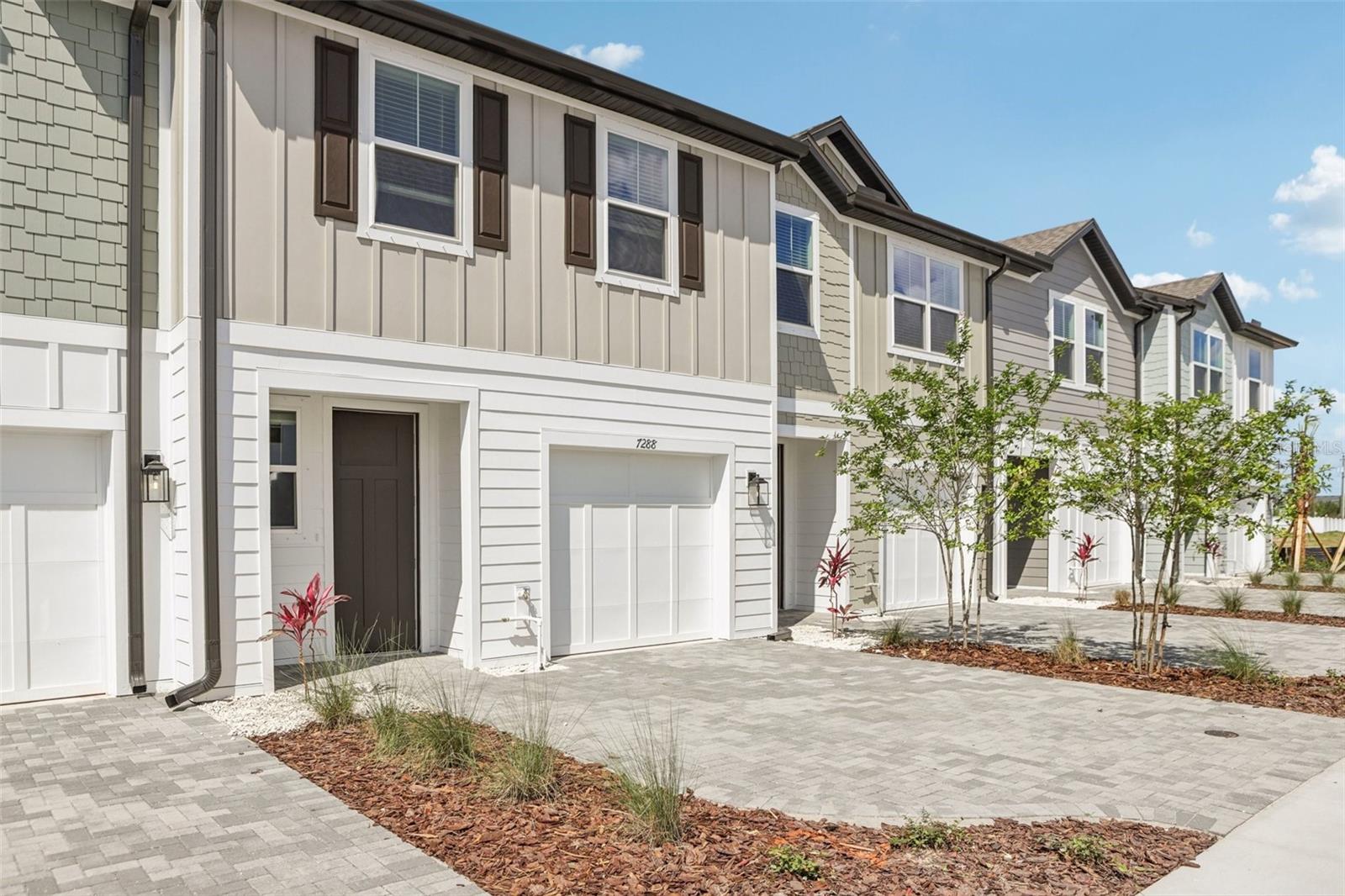 7288 DEER VALLEY CIRCLE
