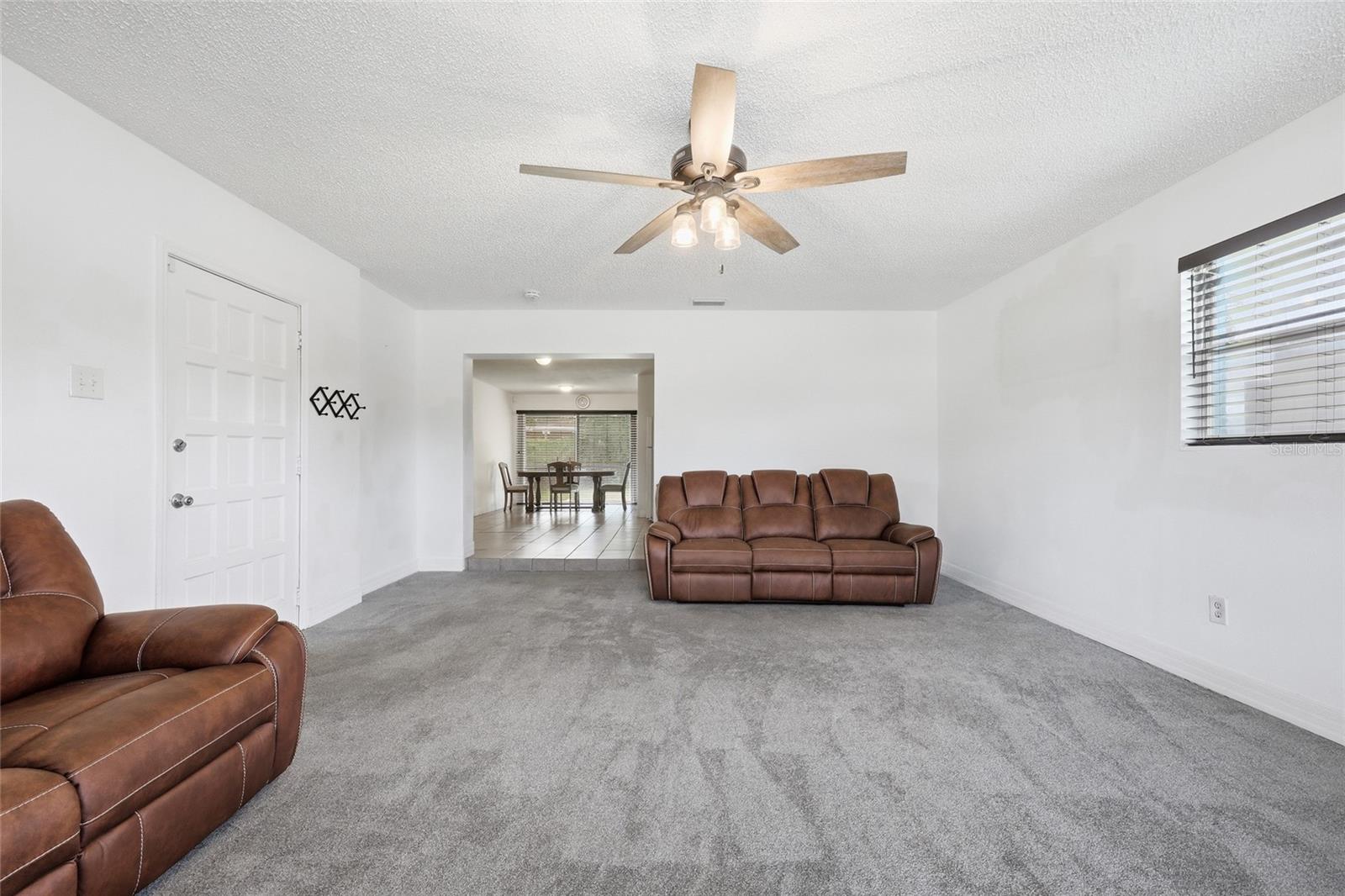 SKY LAKE OAK RIDGE SEC - Residential