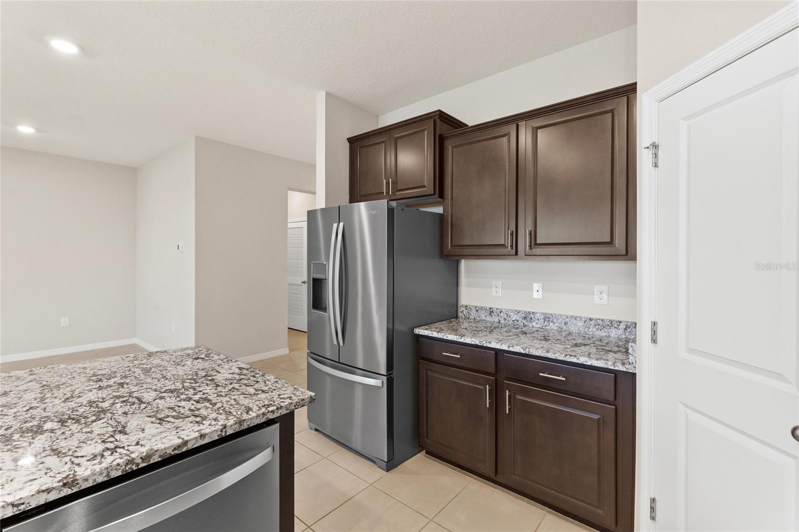 EVERGREEN ESTATES - Residential