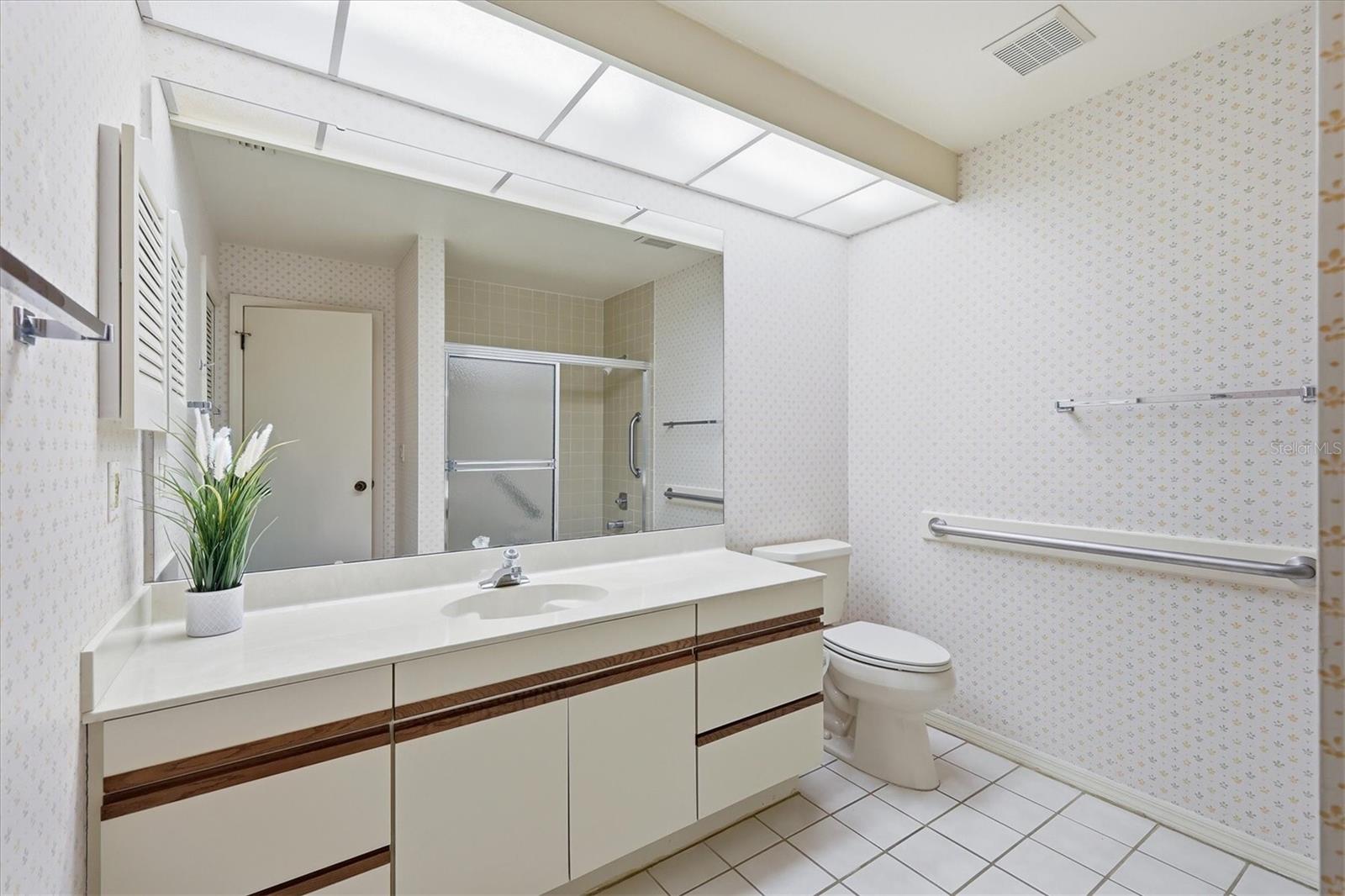 CHANDLERS FORDE - Residential