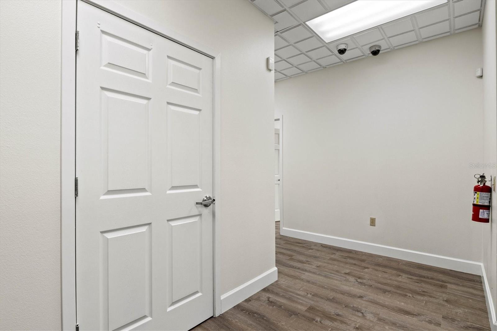 FRANKLIN FIELD BUS CENTER - Commercial Sale