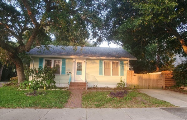 410 N OLEANDER AVE, DAYTONA BEACH, FL 32118 - Image ee61ccf79f086f7625fa6815d6a8e2d4/305102389