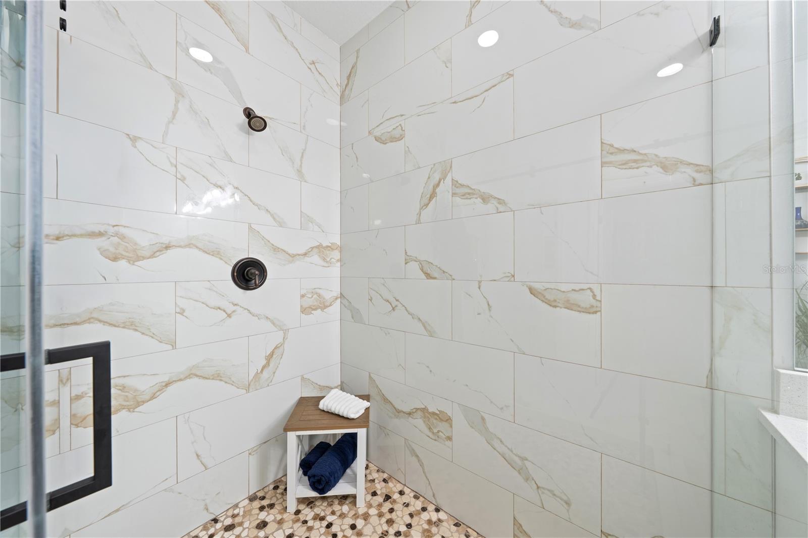 BAY LAKE RANCH UNIT 3 - Residential