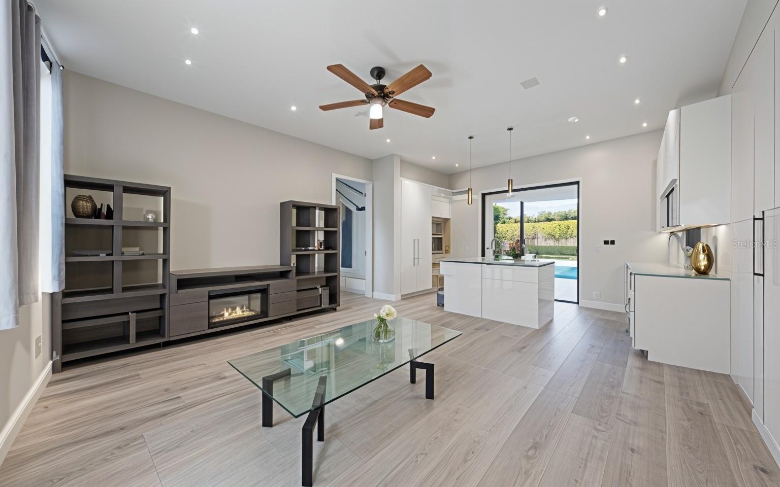 BAY LAKE RANCH UNIT 3 - Residential