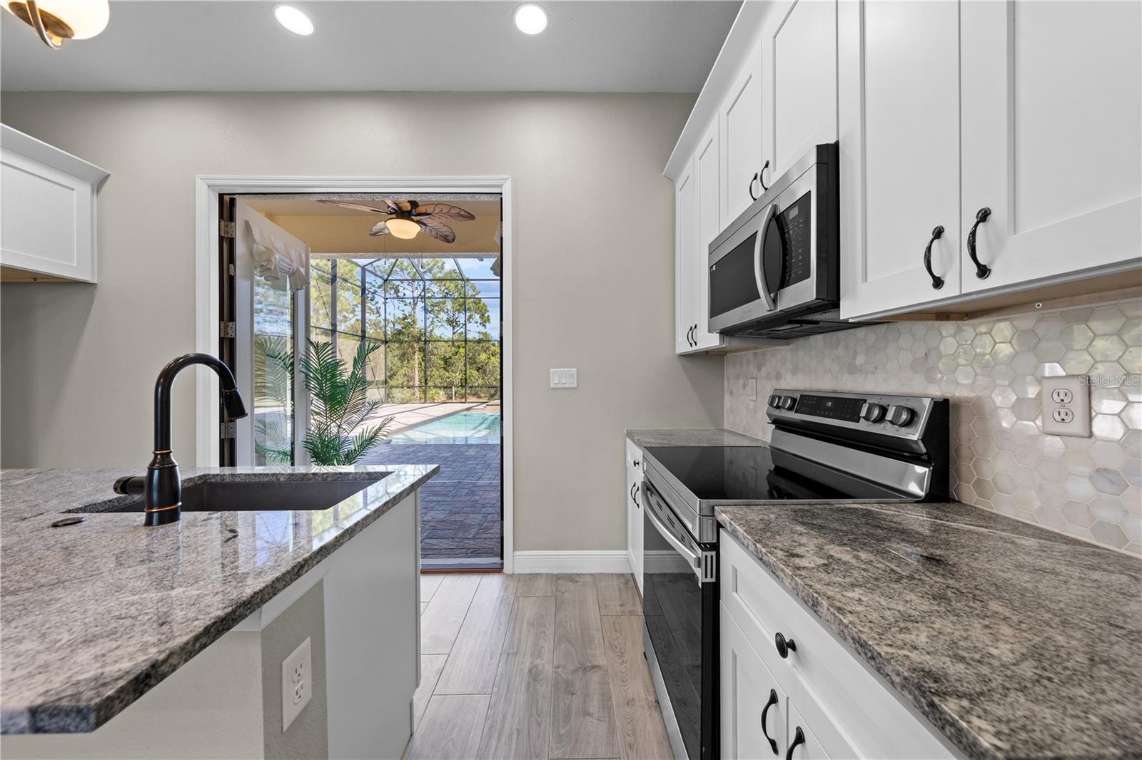 BAY LAKE RANCH UNIT 3 - Residential