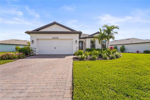 16226 HIDDEN OAK LOOP BRADENTON FL 34211