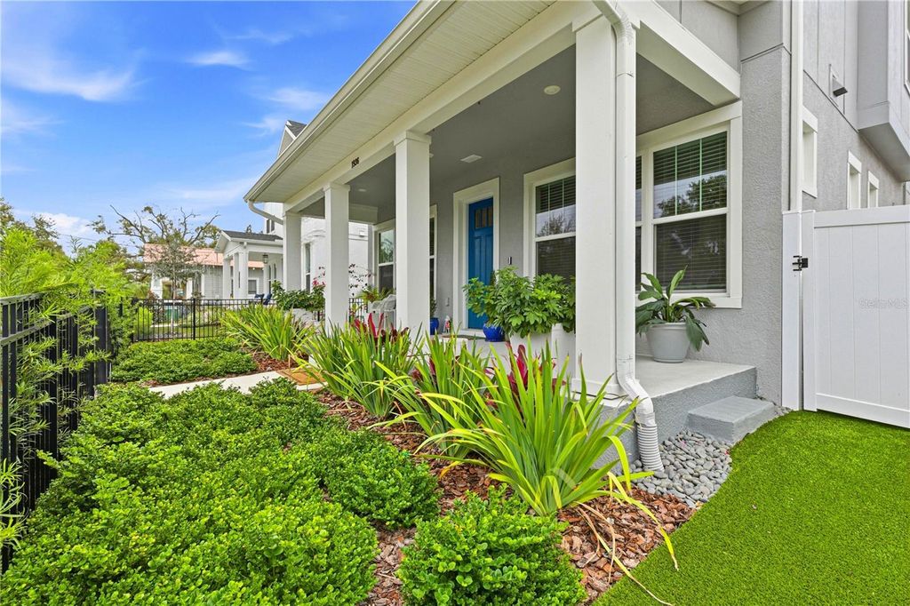 Photo of 1936 W Nassau Street, Tampa, FL 33607 (MLS # TB8463516)