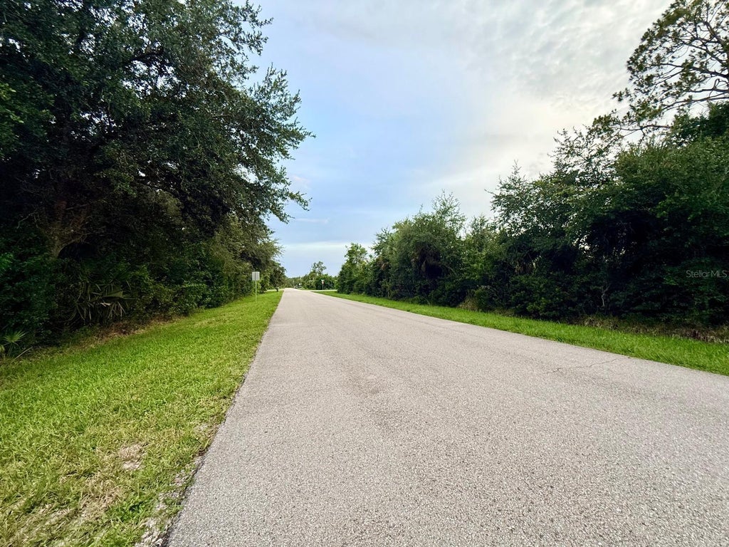 Photo of 28304 Pasadena Drive, Punta Gorda, FL 33955 (MLS # C7528971)
