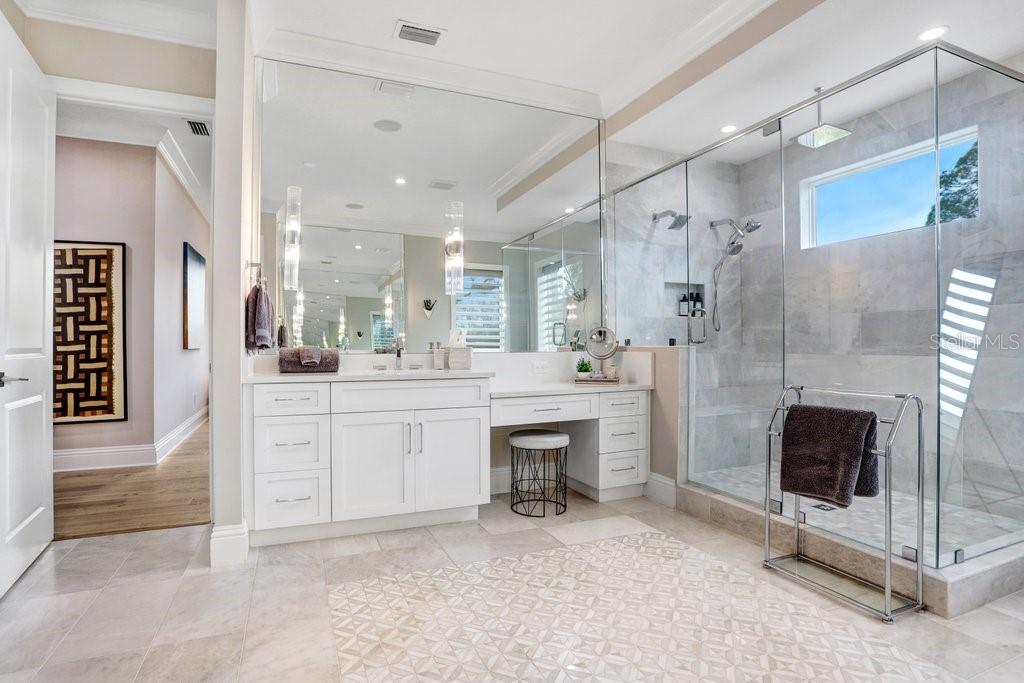 SUNSET PARK - Residential