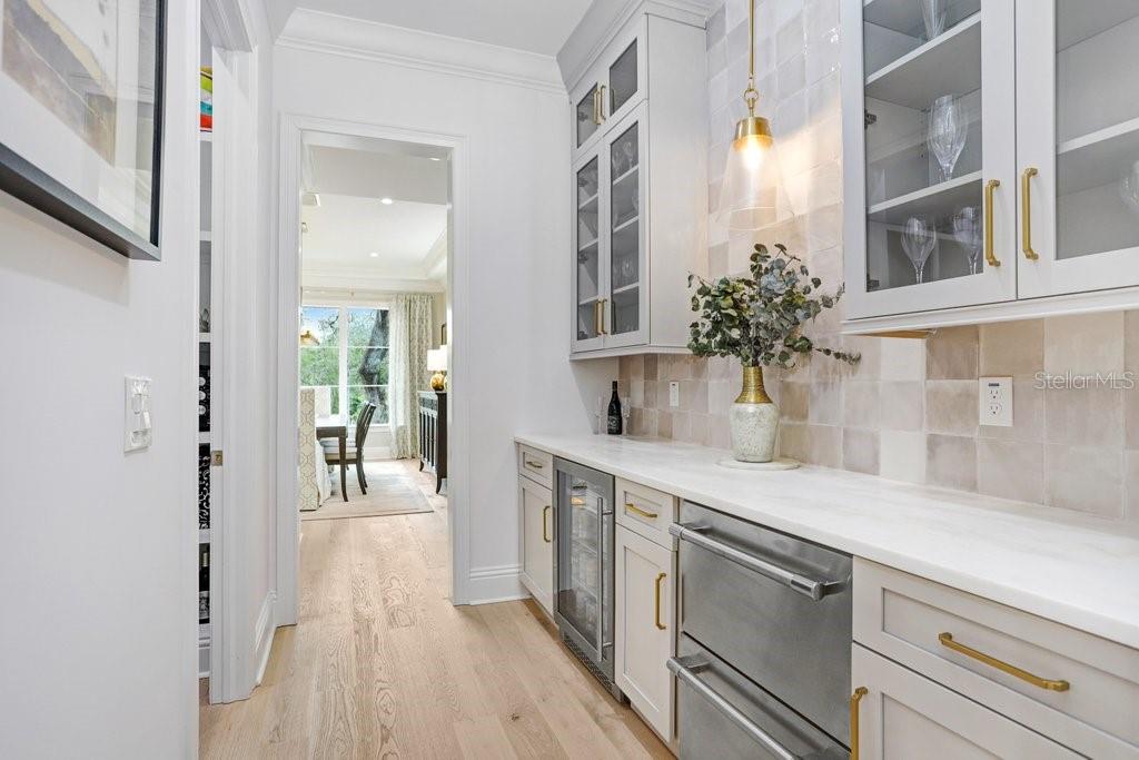 SUNSET PARK - Residential