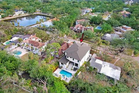 A home in TAMPA