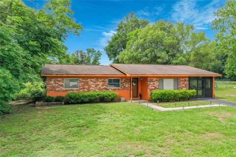 Tiny photo for 910 NE 45th Street, Ocala, FL 34479 (MLS # S5151048)