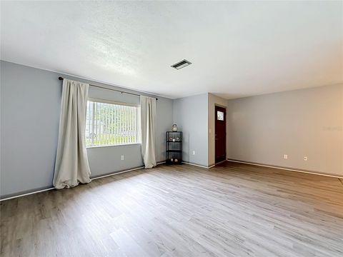 Tiny photo for 910 NE 45th Street, Ocala, FL 34479 (MLS # S5151048)