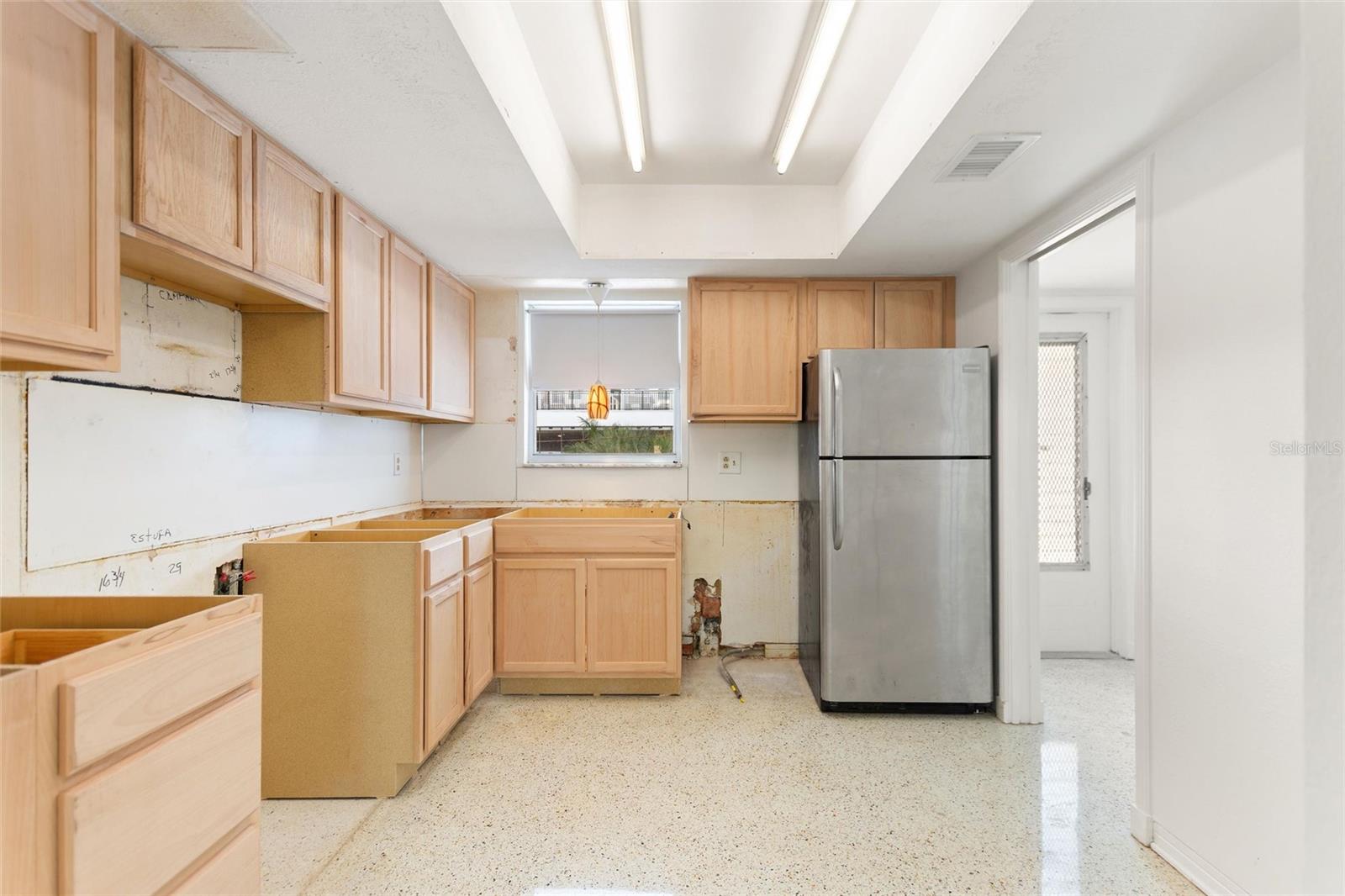 MAXIMO HARBOUR CONDO - Residential