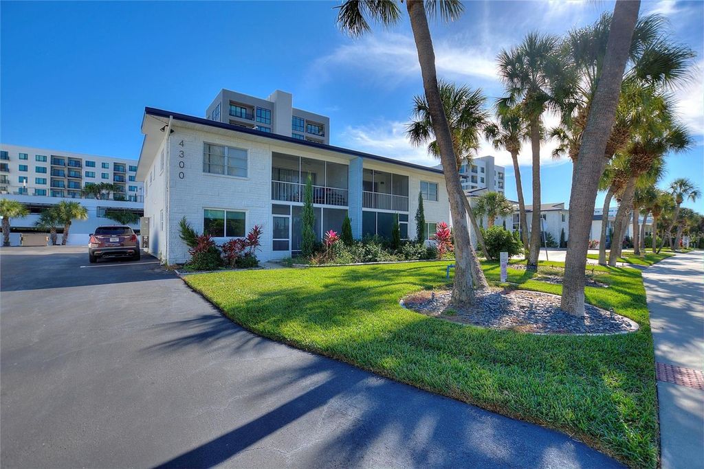 Photo of 4300 37th Street S #4, St Petersburg, FL 33711 (MLS # TB8478670)