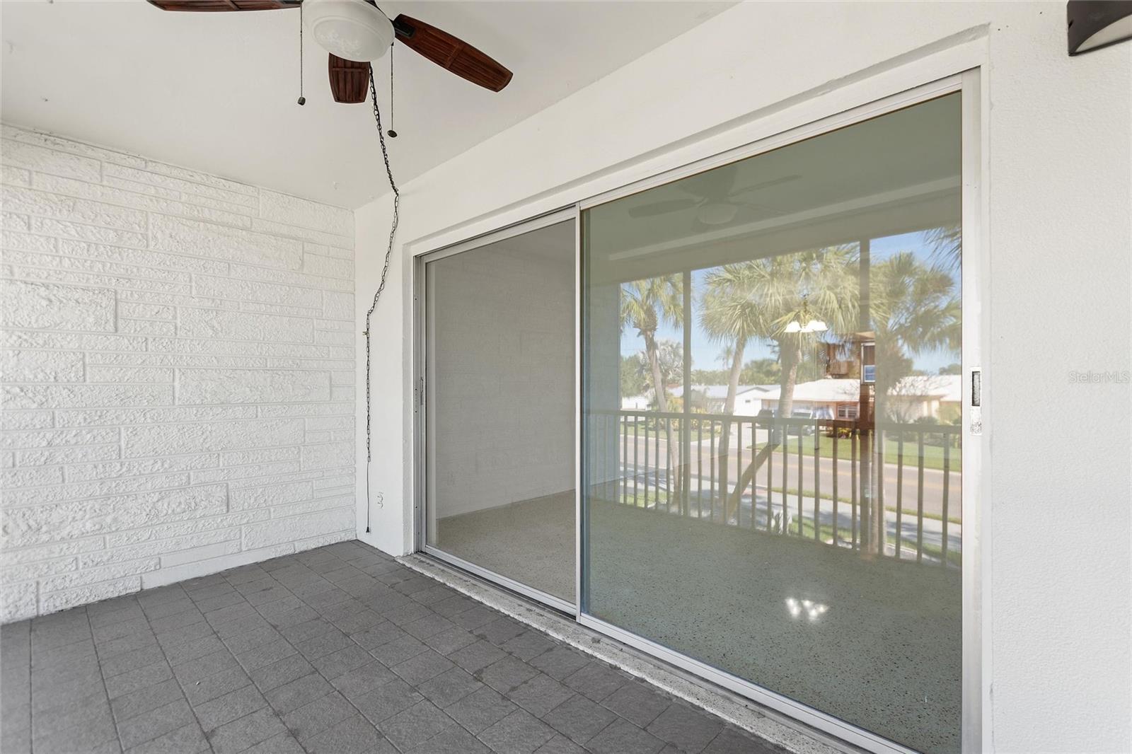 MAXIMO HARBOUR CONDO - Residential