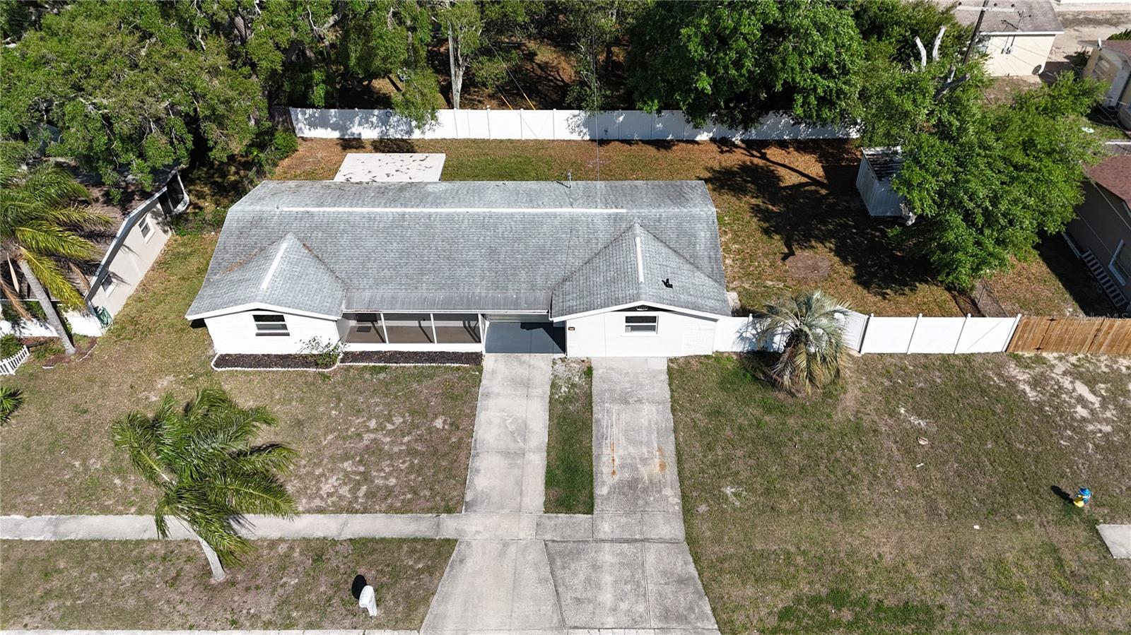 1808 and 1804 HARPOON DRIVE