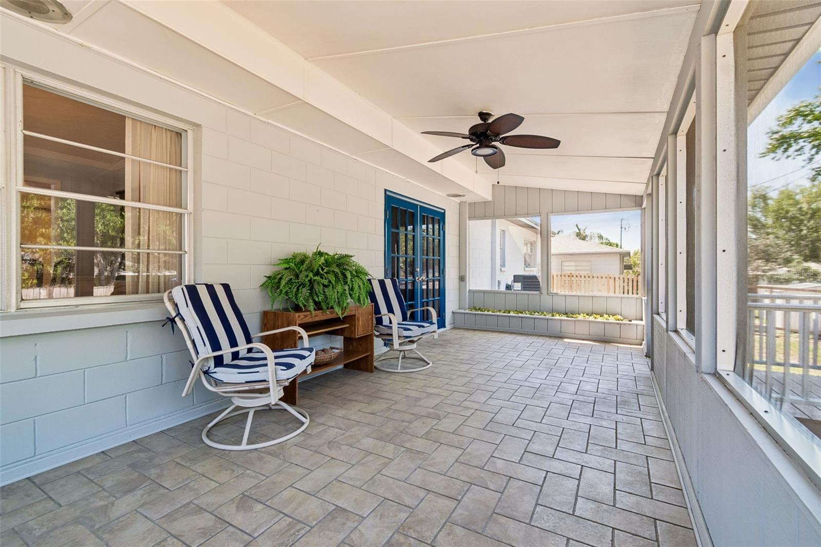 TANGLEWOOD - Residential