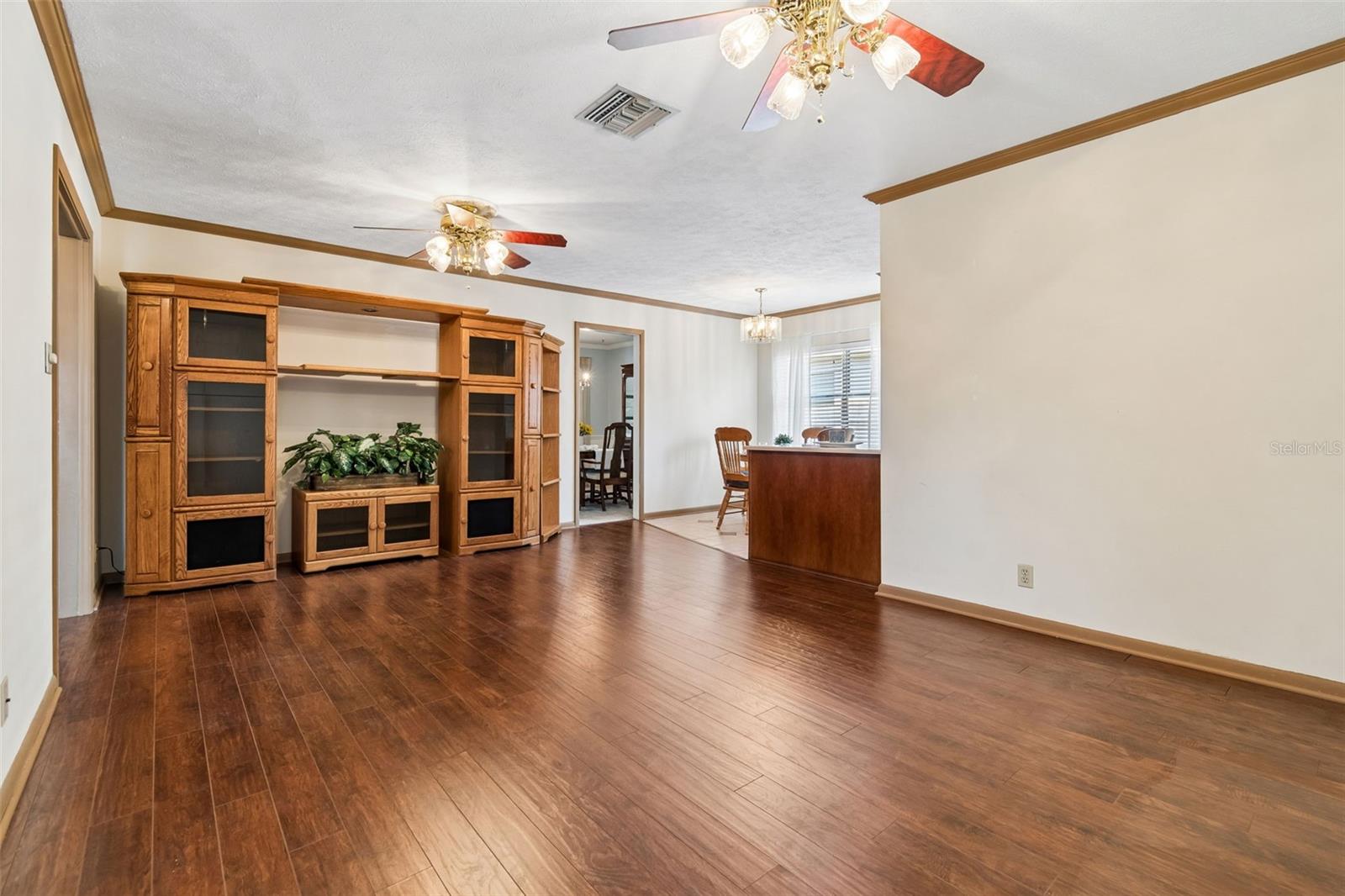 TANGLEWOOD - Residential