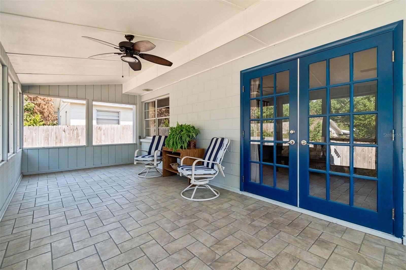 TANGLEWOOD - Residential