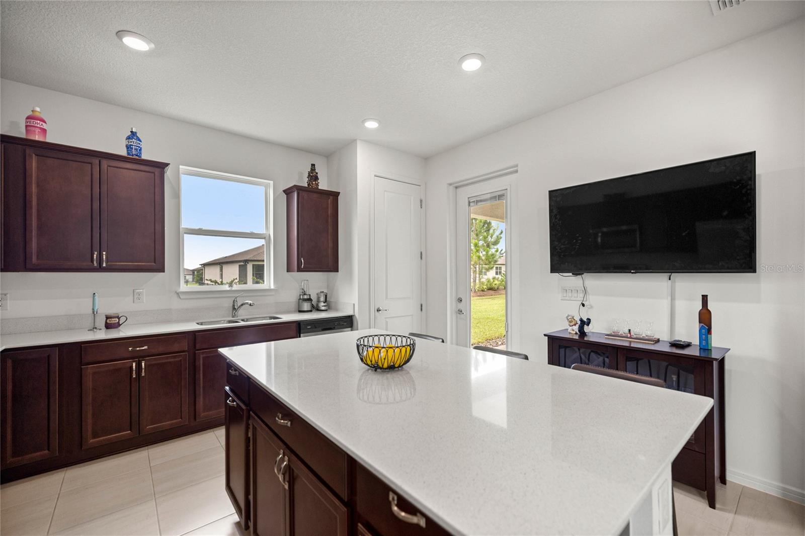 9412 SW 53RD PLACE