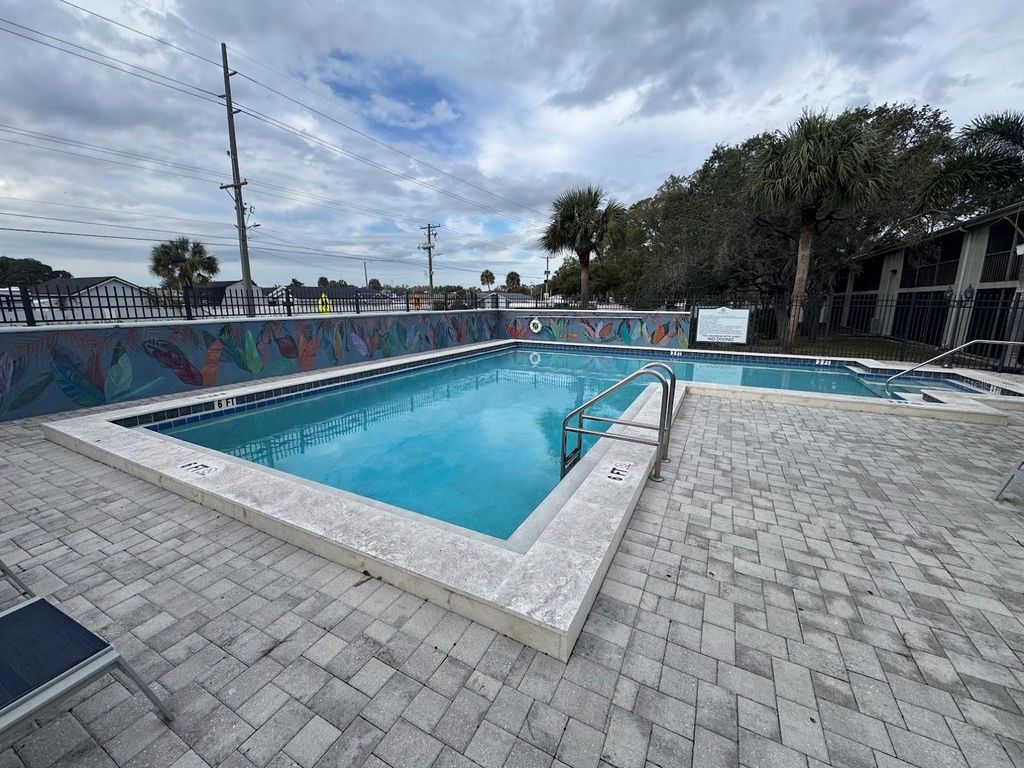 Photo of 7606 Pinery Way #F, Tampa, FL 33615 (MLS # TB8460425)