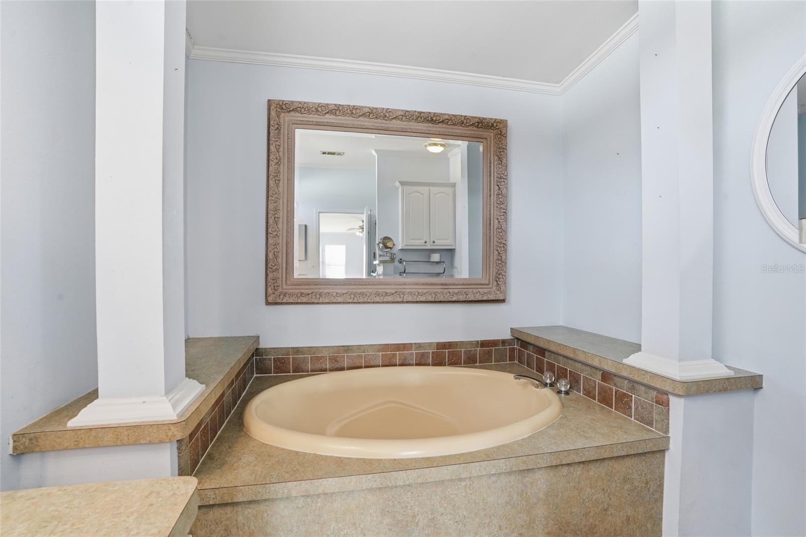 MARLAND COURT - Residential
