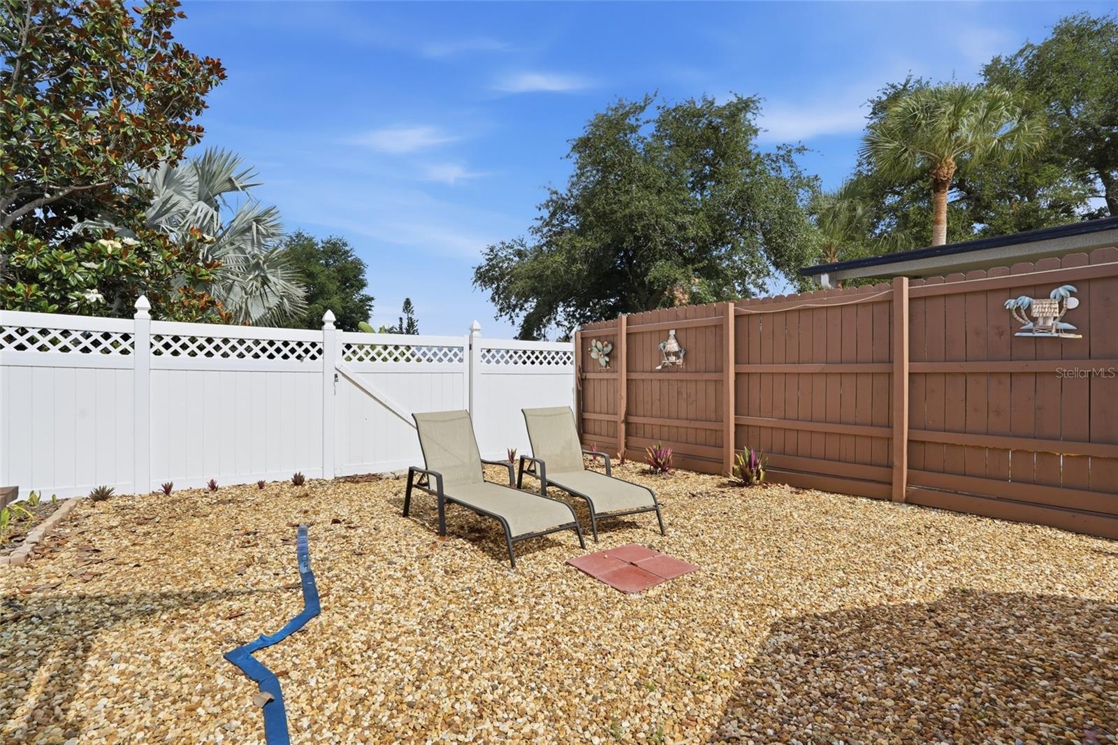 MARLAND COURT - Residential
