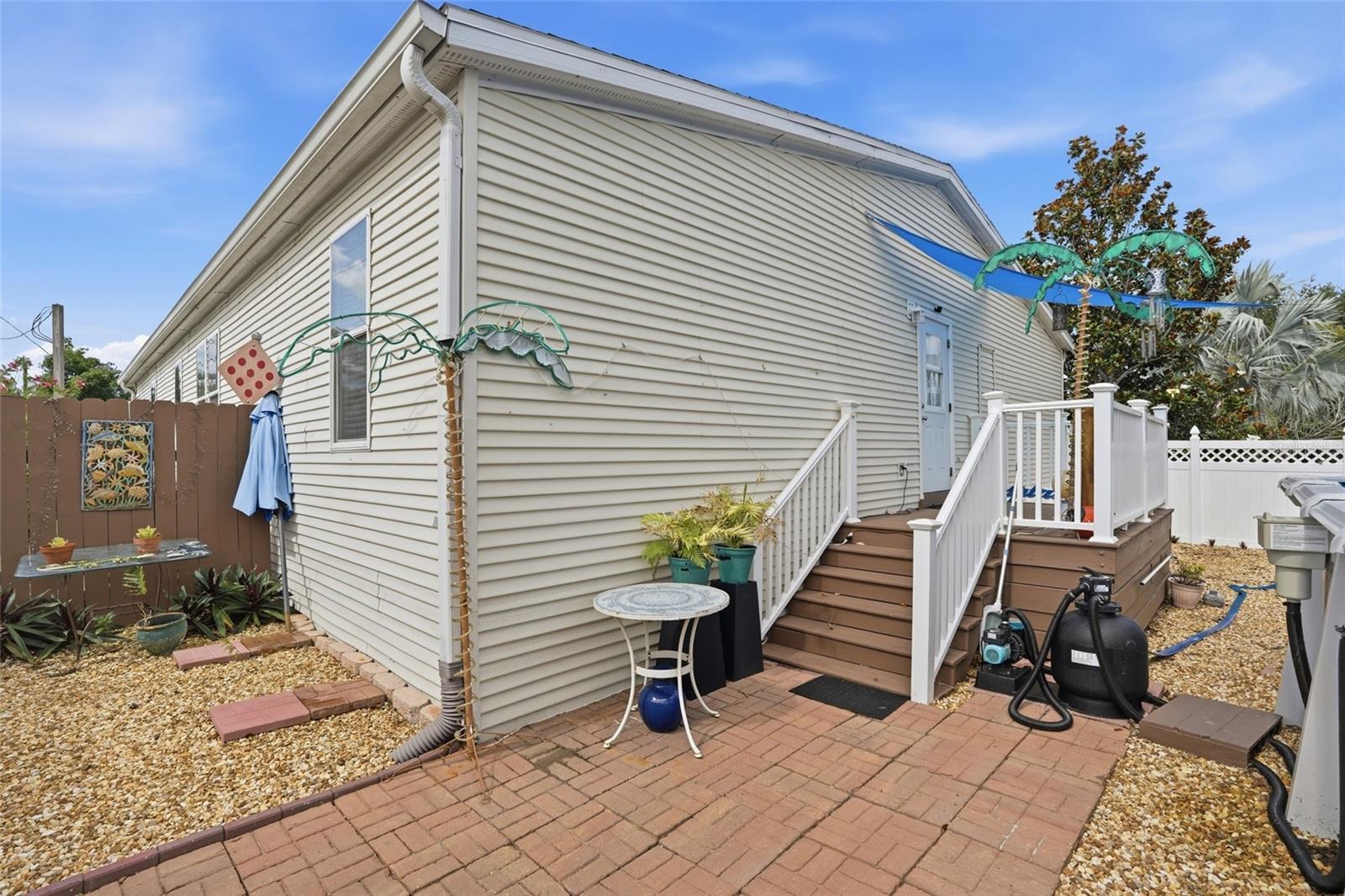 MARLAND COURT - Residential