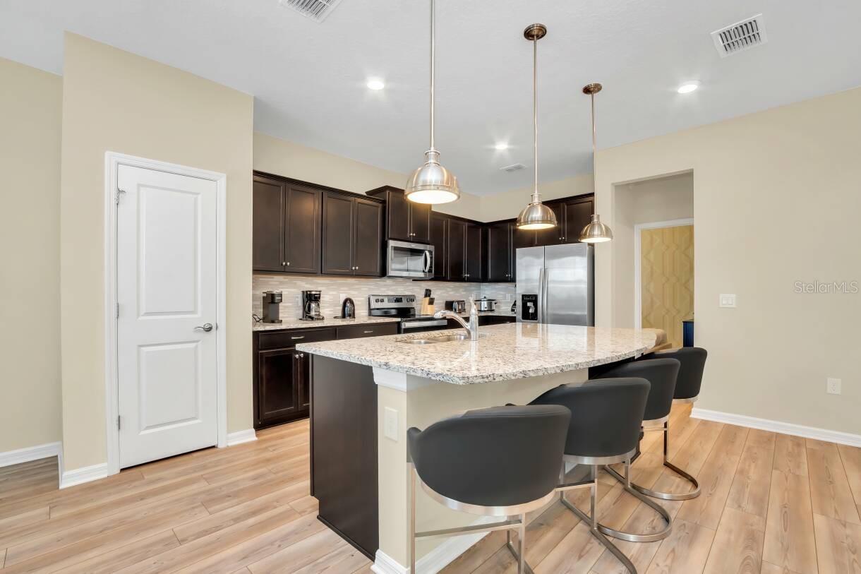 WINDSOR ISLAND RESIDENCE - Residential
