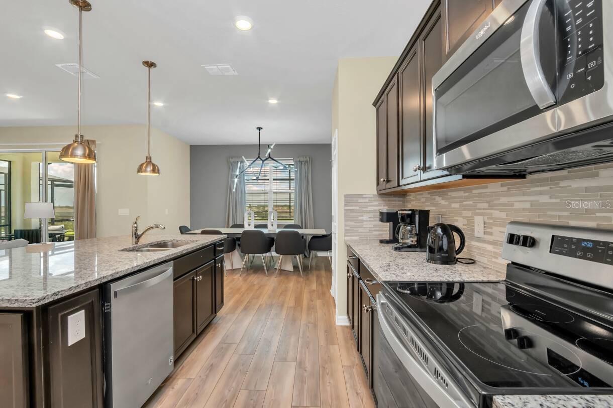 WINDSOR ISLAND RESIDENCE - Residential