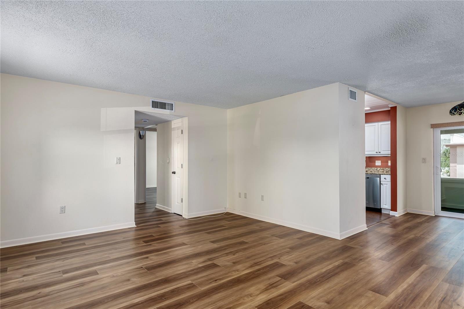 LES CHATEAUX DES ROIS - Residential