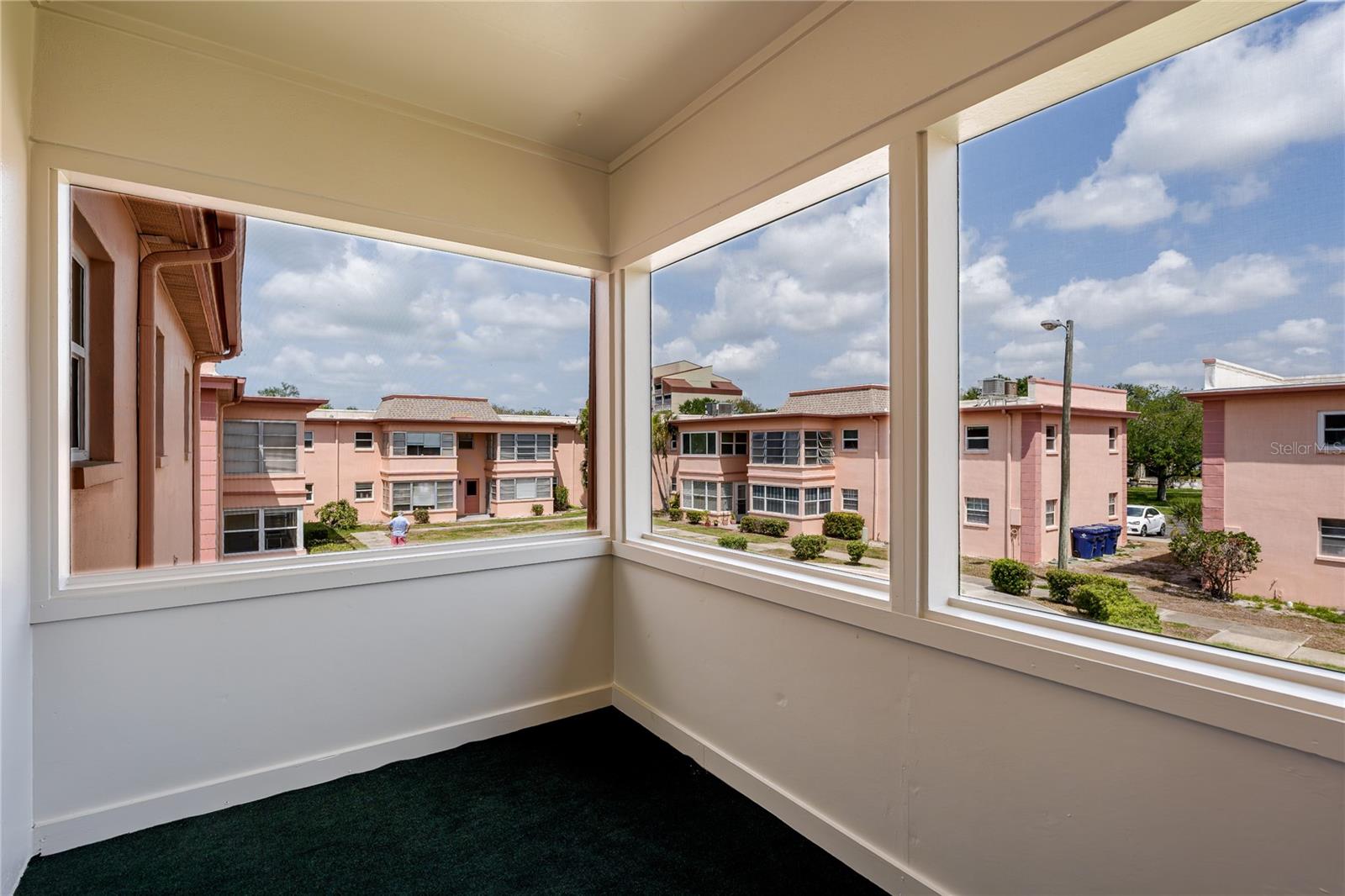 LES CHATEAUX DES ROIS - Residential