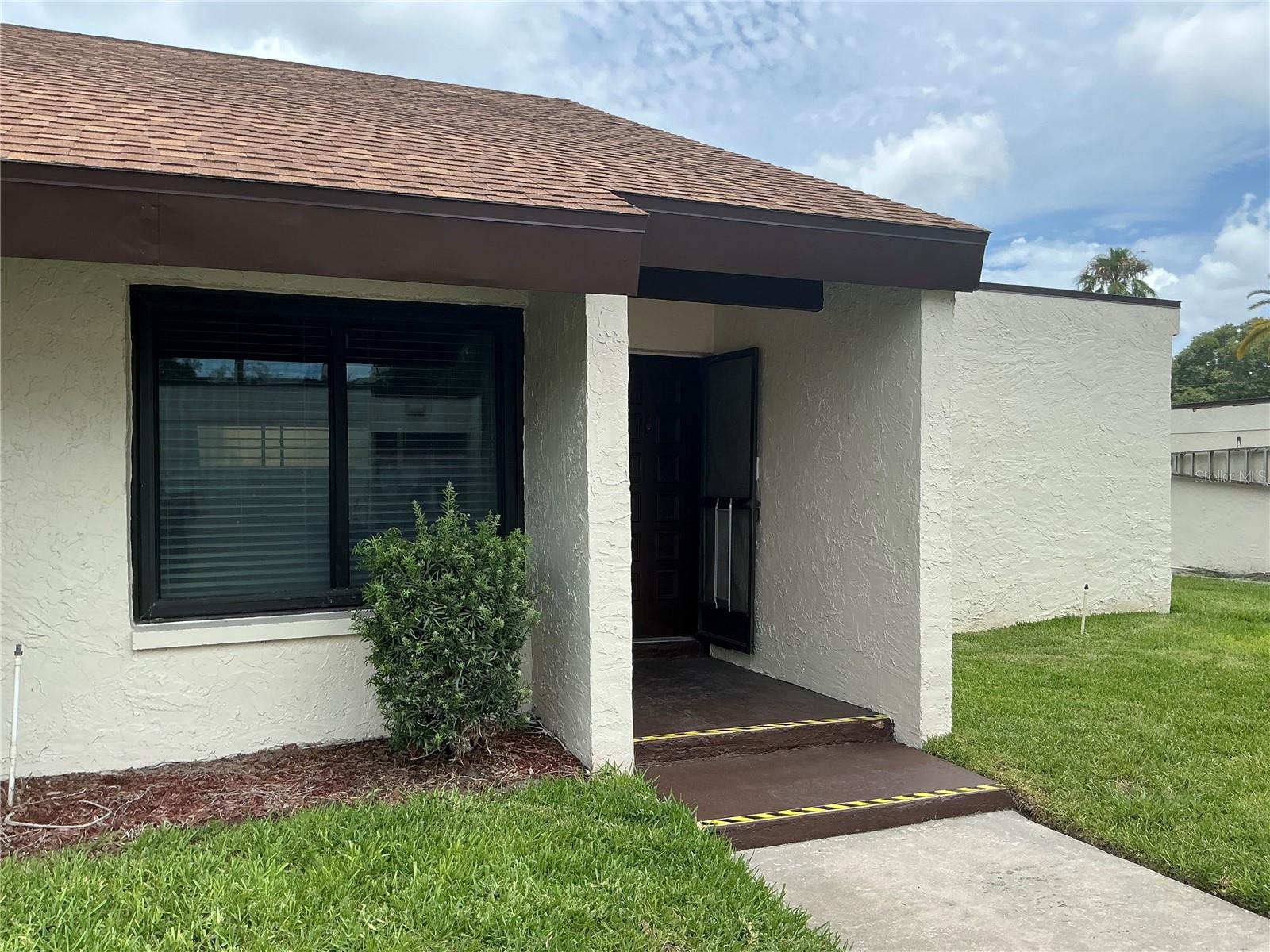 2207 BELLEAIR ROAD B22