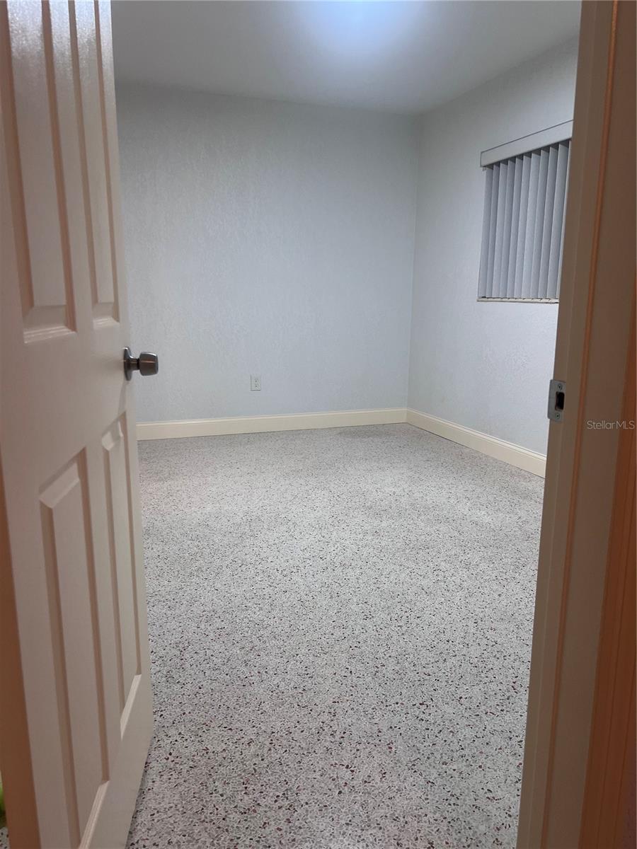 BAYWOOD SHORES 1ST ADD - Residential Lease